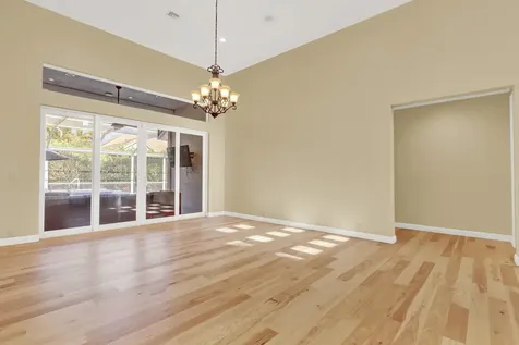 10 Martinique Cove Palm Beach Gardens FL 33418