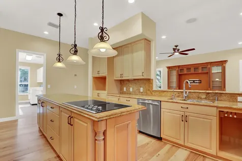 10 Martinique Cove Palm Beach Gardens FL 33418