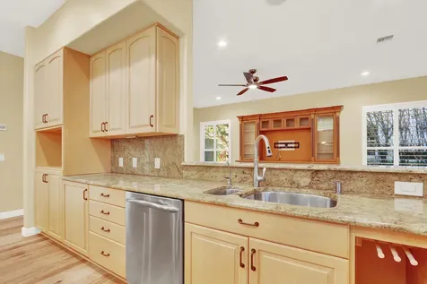 10 Martinique Cove Palm Beach Gardens FL 33418