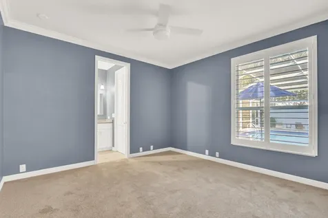 10 Martinique Cove Palm Beach Gardens FL 33418