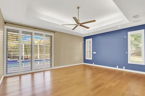 10 Martinique Cove Palm Beach Gardens FL 33418