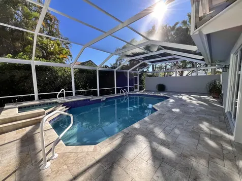 10 Martinique Cove Palm Beach Gardens FL 33418