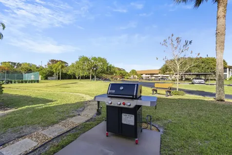 6940 Se Constitution Boulevard Hobe Sound FL 33455