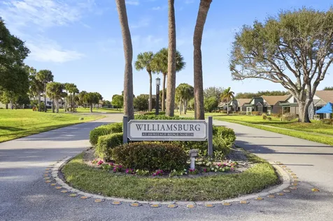 6940 Se Constitution Boulevard Hobe Sound FL 33455
