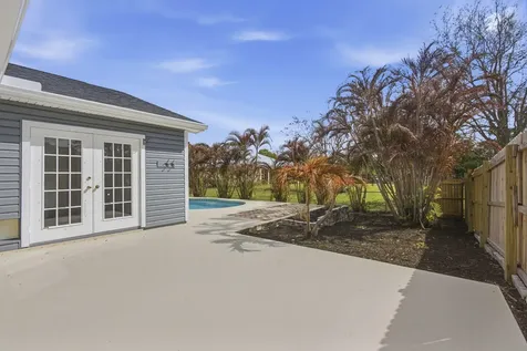 701 Bartow Street Fort Pierce FL 34982
