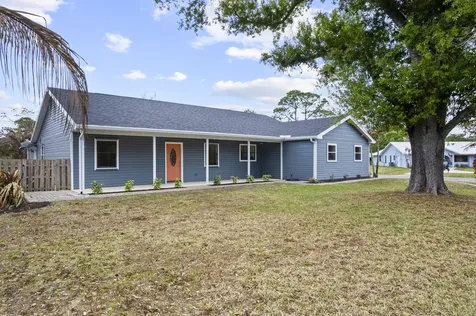 701 Bartow Street Fort Pierce FL 34982