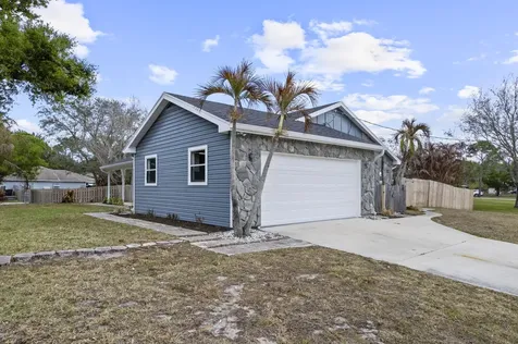701 Bartow Street Fort Pierce FL 34982