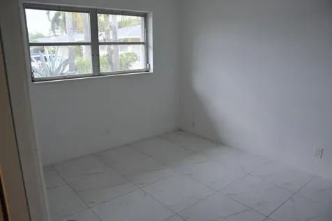 2531 W Barkley Drive West Palm Beach FL 33415