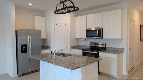 373 SE Sea Hunt Way Stuart FL 34994