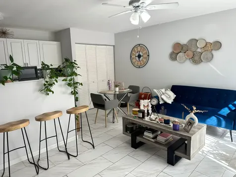 637 Executive Center Drive West Palm Beach FL 33401