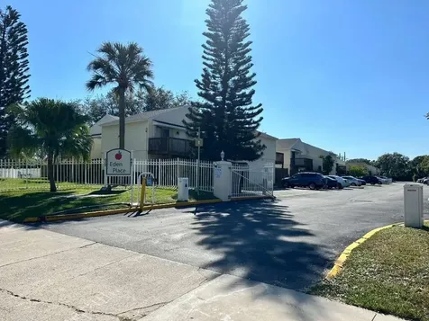 637 Executive Center Drive West Palm Beach FL 33401