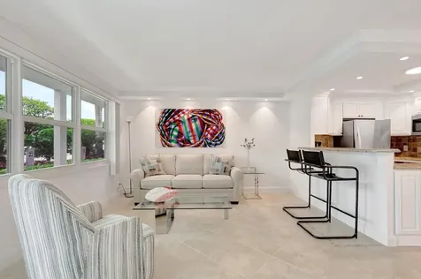 1072 Yarmouth D Boca Raton FL 33434