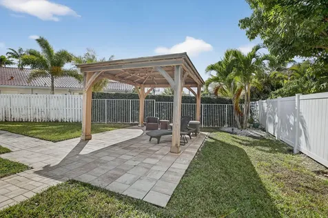 1583 Sw 186th Terrace Pembroke Pines FL 33029