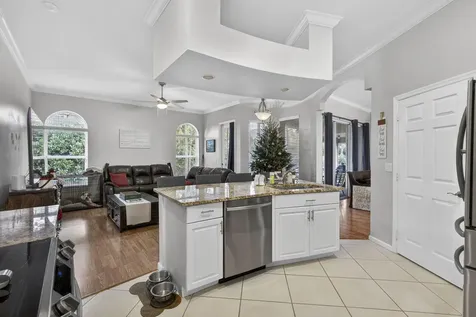 146 Fernwood Crescent Royal Palm Beach FL 33411