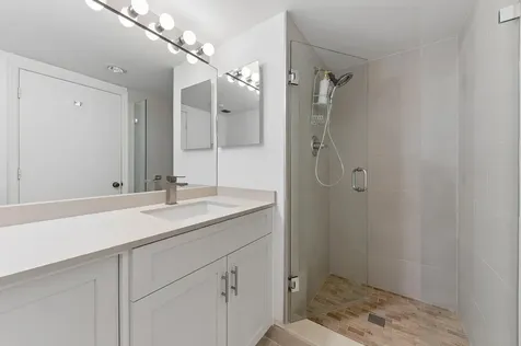 100 Se 5th Avenue Boca Raton FL 33432