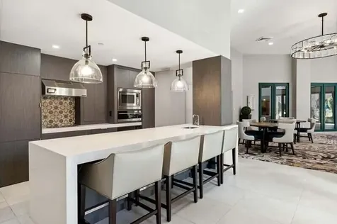 100 Se 5th Avenue Boca Raton FL 33432