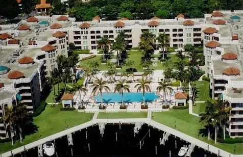 100 Se 5th Avenue Boca Raton FL 33432