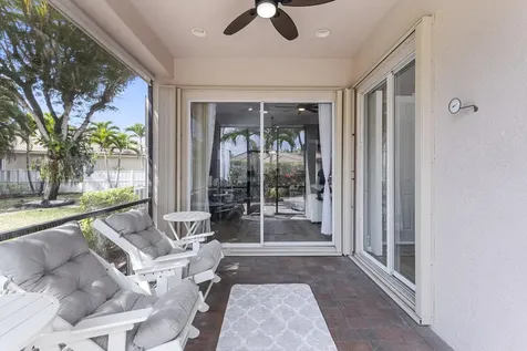 8402 Staniel Cay West Palm Beach FL 33411