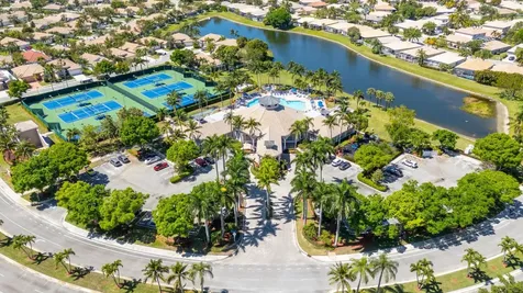 8402 Staniel Cay West Palm Beach FL 33411