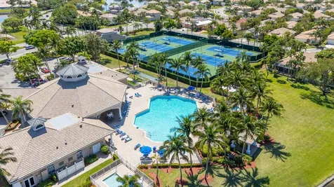 8402 Staniel Cay West Palm Beach FL 33411