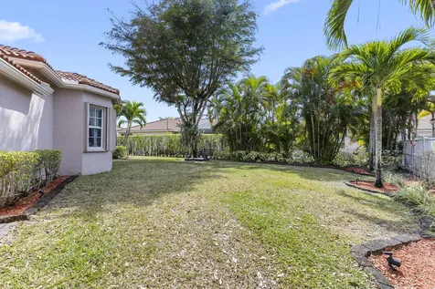 8402 Staniel Cay West Palm Beach FL 33411