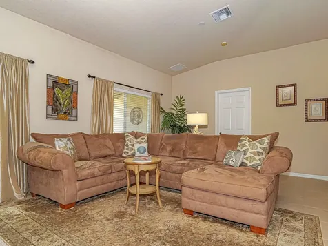 4528 56th Lane Vero Beach FL 32967