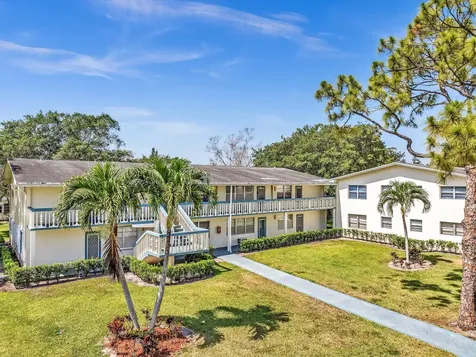271 Tilford M Deerfield Beach FL 33442