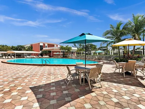 271 Tilford M Deerfield Beach FL 33442