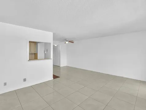 271 Tilford M Deerfield Beach FL 33442