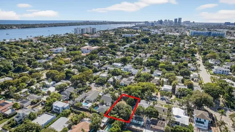 427 32nd Street West Palm Beach FL 33407