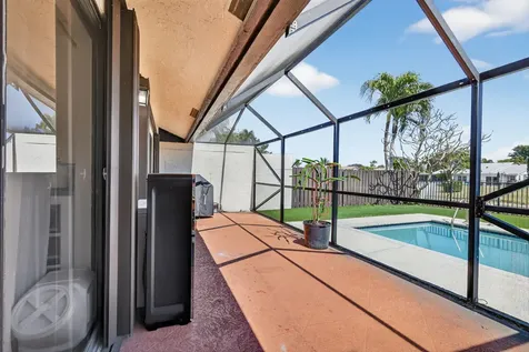 293 Sw 28th Avenue Delray Beach FL 33445