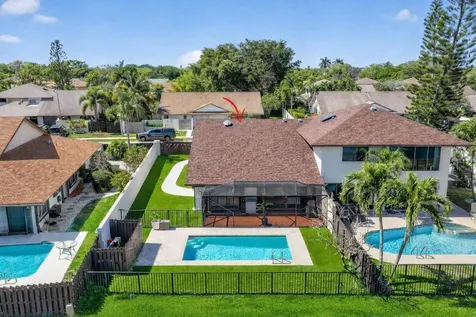 293 Sw 28th Avenue Delray Beach FL 33445