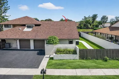 293 Sw 28th Avenue Delray Beach FL 33445