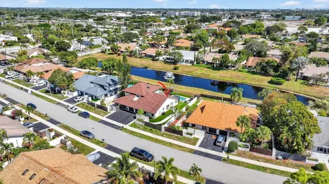 293 Sw 28th Avenue Delray Beach FL 33445