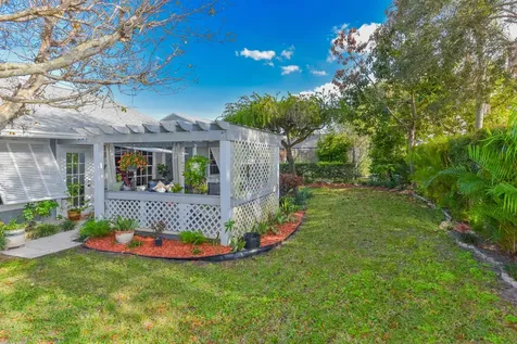 7886 Se Trenton Avenue Hobe Sound FL 33455