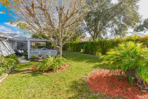 7886 Se Trenton Avenue Hobe Sound FL 33455