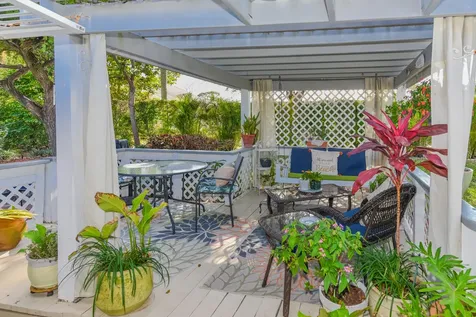 7886 Se Trenton Avenue Hobe Sound FL 33455