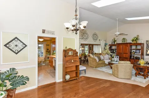 7886 Se Trenton Avenue Hobe Sound FL 33455