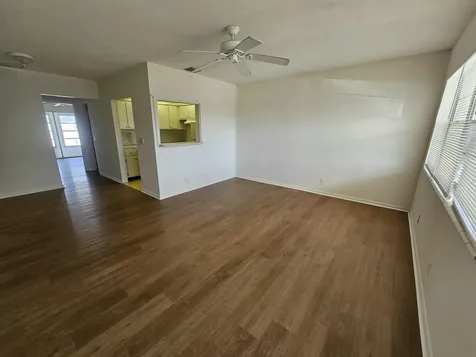 214 Easthampton West Palm Beach FL 33417