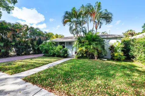 1013 Upland Road West Palm Beach FL 33401