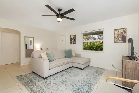 1013 Upland Road West Palm Beach FL 33401