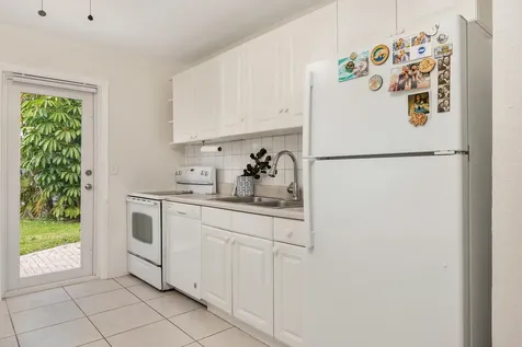 1013 Upland Road West Palm Beach FL 33401