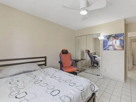 7292 S Devon Drive Tamarac FL 33321
