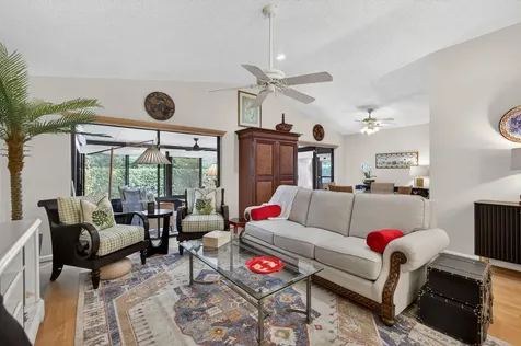 77 Ironwood Way Palm Beach Gardens FL 33418