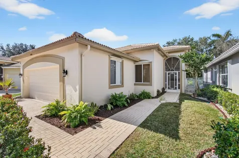 9168 Bay Point Circle West Palm Beach FL 33411