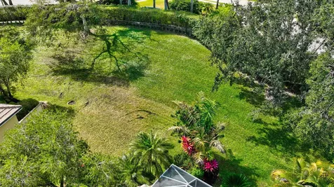 9168 Bay Point Circle West Palm Beach FL 33411