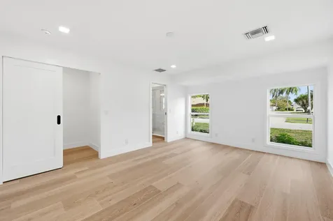 6189 Woodcutter Court Palm Beach Gardens FL 33418