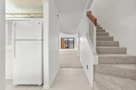 1464 NW 97th Terrace Pembroke Pines FL 33024