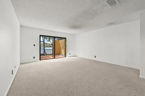 1464 NW 97th Terrace Pembroke Pines FL 33024