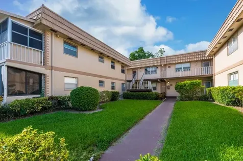 657 Brittany Delray Beach FL 33446